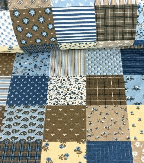 Dětská flanelová plenka patchwork modrý