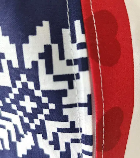 Dekorační Polštář Vánoční Jelen a srdce modročervený  45 x 45 cm