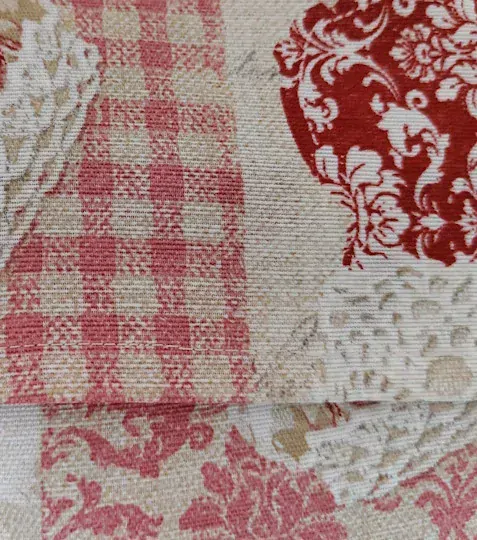 Dekorační polštář krajkové srdíčko 45 x 45 cm