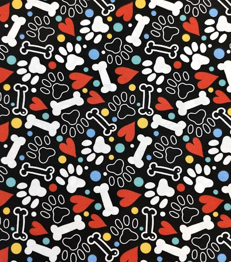 Dekorační látka tlapky na černé