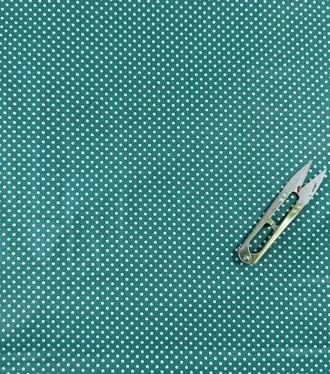 Bavlněná látka puntíky zelené 2mm