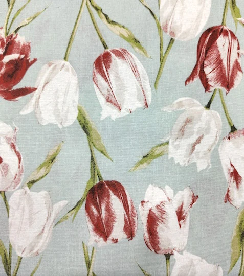 Dekorační látka tulipány na světle modré