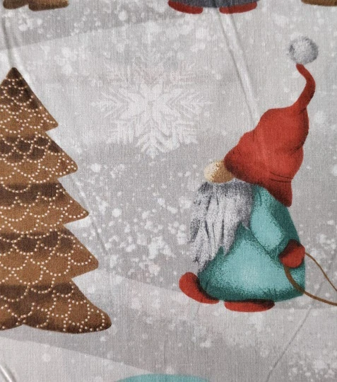 Vánoční bavlněná látka skřítci na sněhu
