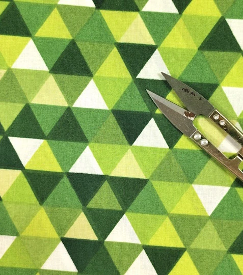 Bavlněná látka triangl zelený