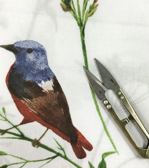 Bavlněná látka luční kvítí s ptáčky