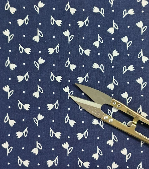 Bavlněná látka modrotisk tulipánky