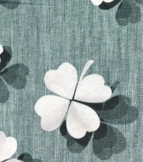 Dekorační látka čtyřlístek na petrolejové