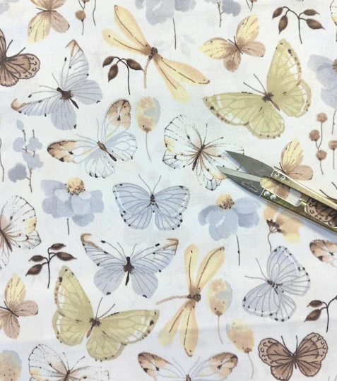 Bavlněná látka směs motýlků