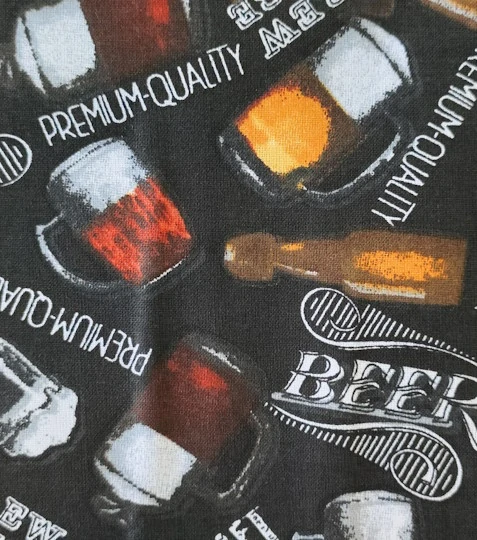 Bavlněná látka pivo na černé